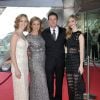 Eric Close avec sa femme Keri et ses filles Katie et Ella - Cérémonie des Golden Nymph Awards lors du 55ème Festival de Télévision de Monte Carlo le 18 juin 2015. 