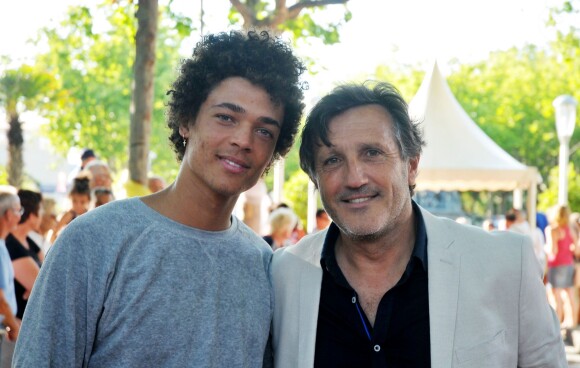 Bryan Trésor et Michel La Rosa lors du 12e festival Les Hérault du Cinéma et de la Télévision au Cap d'Agde, le 18 juin 2015