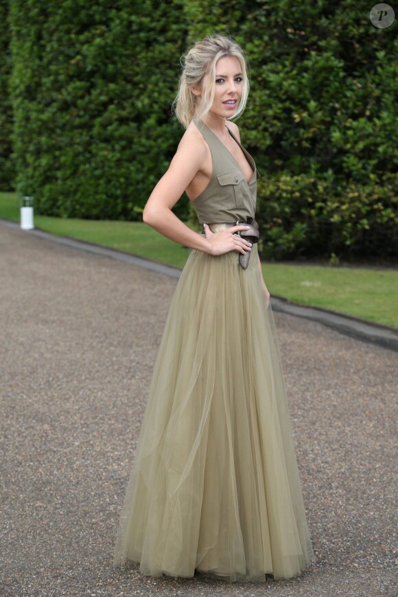 Mollie King lors de la soirée "Vogue and Ralph Lauren Wimbledon Party", le 22 juin 2015, à l'Orangerie du palais de Kensington