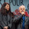 Zineb El Rhazoui, Patrick Pelloux (Charlie Hebdo) - Reporters Sans Frontières (RSF) organise "Un concert pour la liberté" pour célébrer la Journée Mondiale de Liberté de la Presse et fêter les 30 ans de l'organisation, sur la place de la République à Paris, le 3 mai 2015.