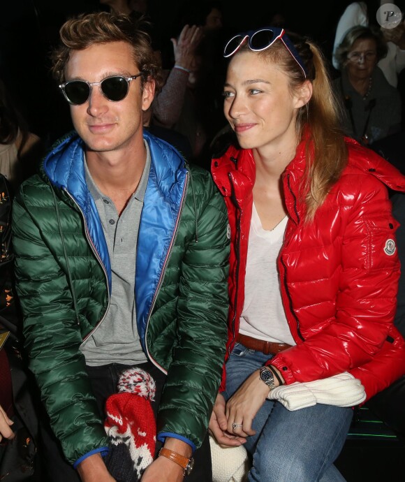 Pierre Casiraghi et Beatrice Borromeo ont assisté à la présentation Moncler Gamme Rouge automne-hiver 2015-2016 le 12 mars 2015 à Paris