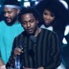 Kendrick Lamar reçoit le prix du meilleur artiste masculin de hip hop lors de la 15ème édition des BET Awards au Microsoft Theater de Los Angeles, le 28 juin 2015. 