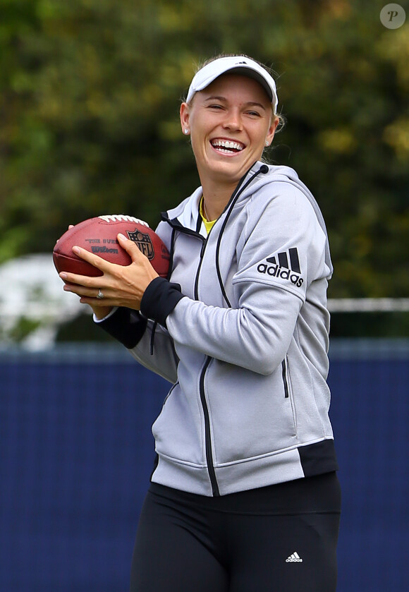 Caroline Wozniacki à l'entraînement lors du tournoi AEGON International au Devonshire Park d'Eastbourne, le 26 juin 2015