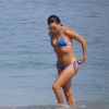 Eva Longoria profite de la plage pendant ses vacances à Marbella, le 3 juillet 2015.