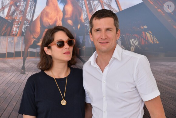 Exclusif - Marion Cotillard et son compagnon Guillaume Canet - People lors du Longines Paris Eiffel Jumping au Champ-de-Mars à Paris, le 4 juillet 2015.