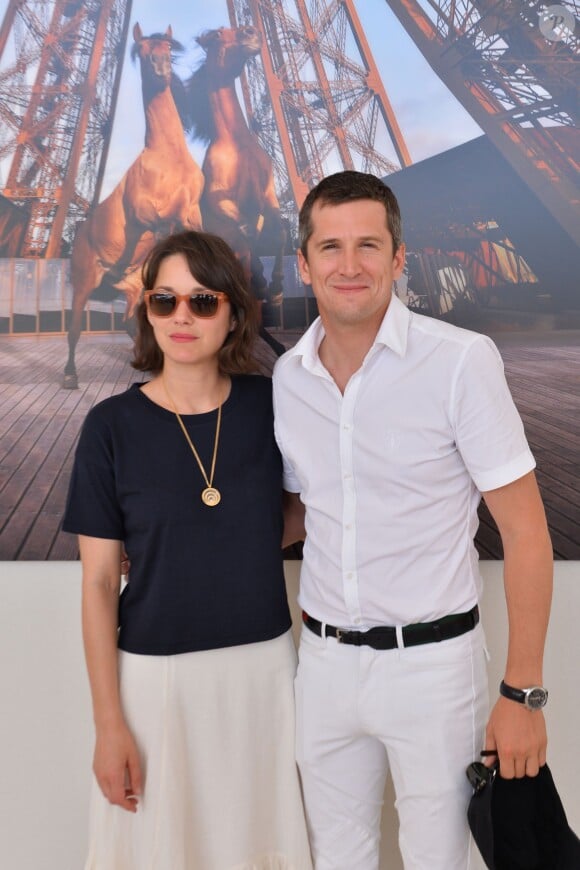 Exclusif - Marion Cotillard et son compagnon Guillaume Canet - People lors du Longines Paris Eiffel Jumping au Champ-de-Mars à Paris, le 4 juillet 2015.