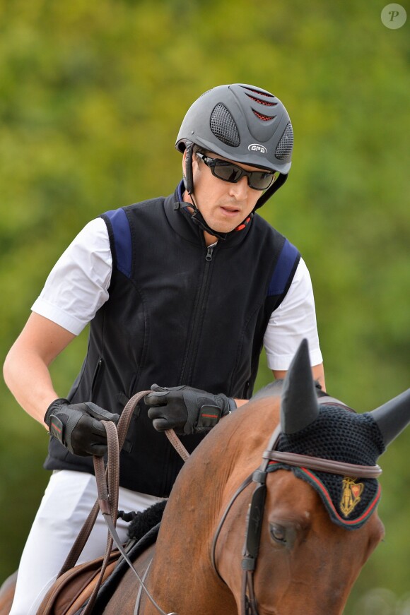 Guillaume Canet sur Sweet Boy d'Alpa finit 6ème dans le prix Laiterie de Montaigu - Longines Paris Eiffel Jumping au Champ-de-Mars à Paris, le 4 juillet 2015.