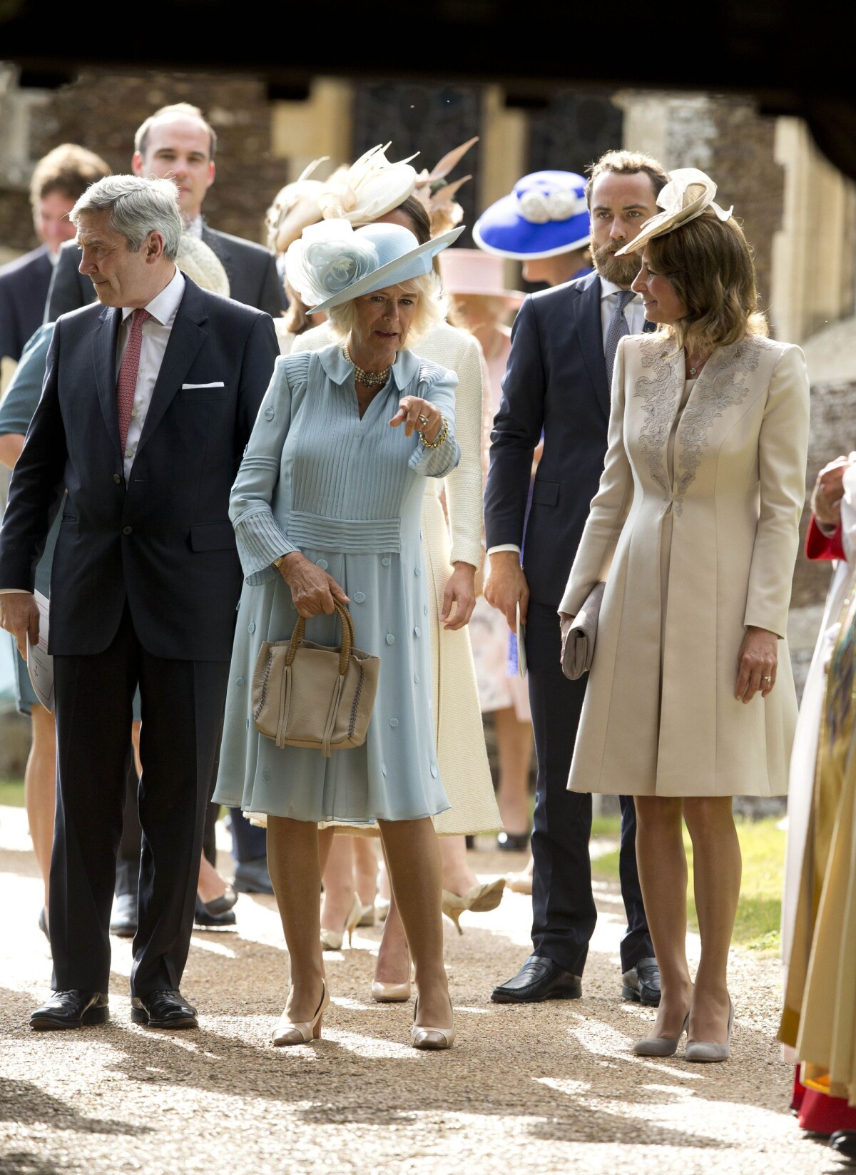 Photo Camilla Parker Bowles Michael Et Carole Middleton Lors Du Bapt Me De La Princesse