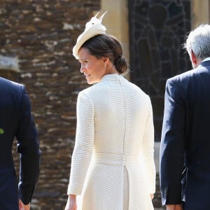 Pippa Middleton lors du baptême de la princesse Charlotte en l'église Saint Mary Magdalene de Sandringham, le 5 juillet 2015