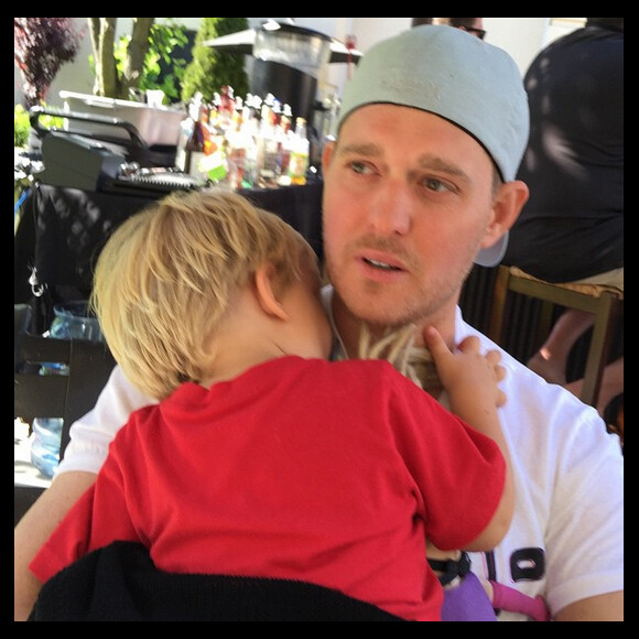 Michael Bublé et son fis Noah - Instagram, juin 2015
