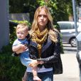  Kristin Cavallari passe la journee avec son fils Camden a West Hollywood, le 30 juillet 2013.&nbsp; 