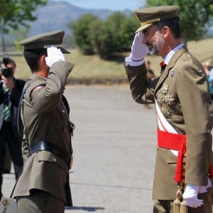 Le roi Felipe VI à la cérémonie officielle de remise de diplômes à l'académie militaire de Talarn le 10 juillet 2015.