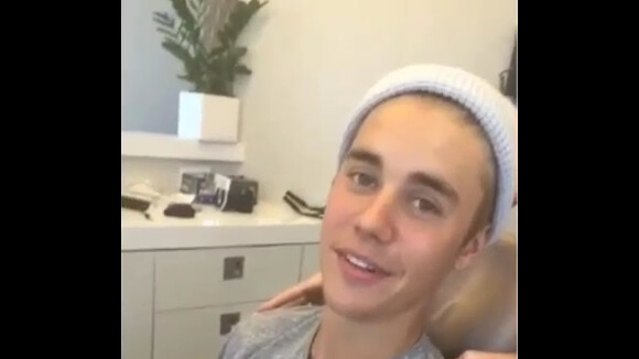 Justin Bieber, anesthésié au gaz hilarant chez le dentiste.