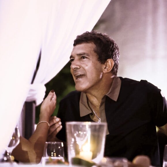 Antonio Banderas et sa girlfriend Nicole Kempel au Ischia Global Film & Music Fest le 13 juillet 2015.