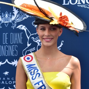 Camille Cerf - "Prix de Diane Longines" à l'hippodrome de Chantilly le 14 juin 2015.