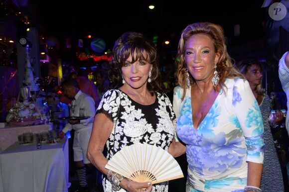 Exclusif - Denise Rich et Joan Collins lors de la soirée Denise Rich au coeur du port de Saint-Tropez, le 19 juillet 2015