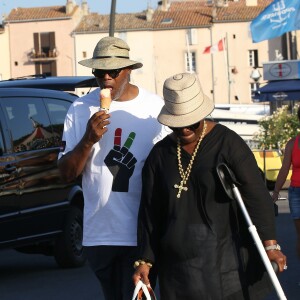 Samuel L. Jackson et sa femme Latanya Richardson sur le port de Saint-Tropez, le 19 juillet 2015