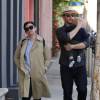 Exclusif - Ginnifer Goodwin et Josh Dallas se promènent avec leur fils Oliver dans les rues de West Hollywood, le 10 avril 2015