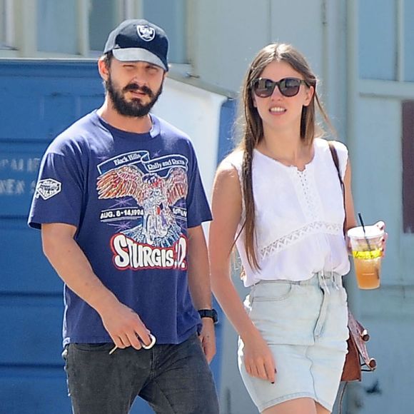 Shia LaBeouf et sa petite amie Mia Goth sont allés déjeuner à Studio City, le 30 août 2014