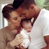La sexy wag Helen Flanagan, en couple avec Scott Sinclair, et la petite Matilda, son premier bébé né le 29 juin 2015.