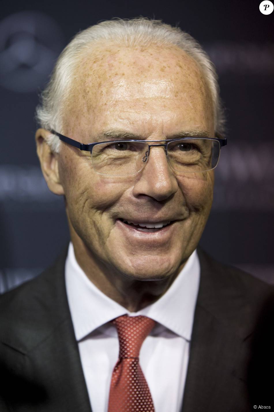 franz-beckenbauer-lors-des-laureus-sport-for-good-night-2013-l