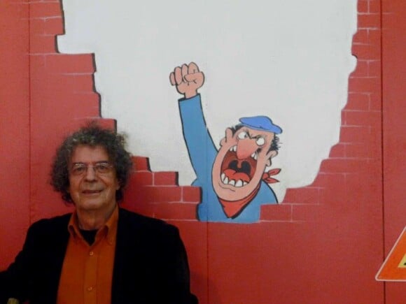 Jean-Jacques Loup au Salon de l'humour de Saint-Just-Le-Martel. Le dessinateur est décédé le 31 juillet 2015