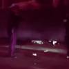 Vidéo d'un homme arrêté par la police après une fusillade lors de l'after-party du festival de Drake à Toronto, le 3 août 2015, qui a fait deux morts. 