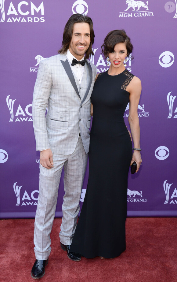 Jake Owen et Lacey Buchanan aux 48e Academy Of Country Music Awards à Las Vegas, le 7 avril 2013.