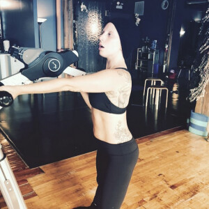 Lady Gaga fait du sport sur Instagram / aout 2015