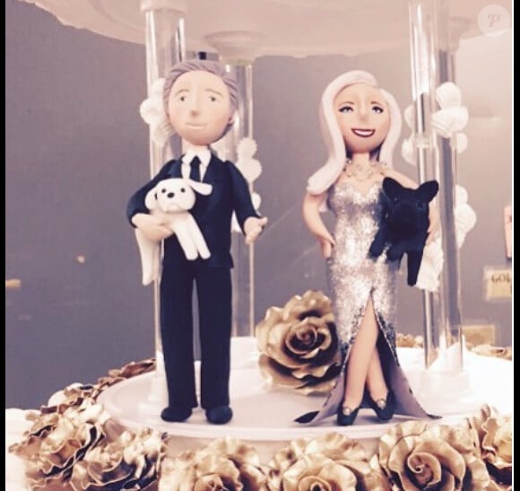 Lady Gaga et Tony Bennett en miniatures pour le gateau d'anniversaire pour du célèbre crooner de jazz / aout 2015