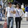 Jennifer Carpenter, de la série Dexter, se promène avec son fiancé Seth Avett dans les rues de West Hollywood, le samedi 8 août 2015.