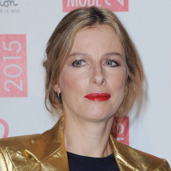 Karin Viard - Dîner de la mode pour le Sidaction au pavillon d'Armenonville à Paris. Le 29 janvier 2015