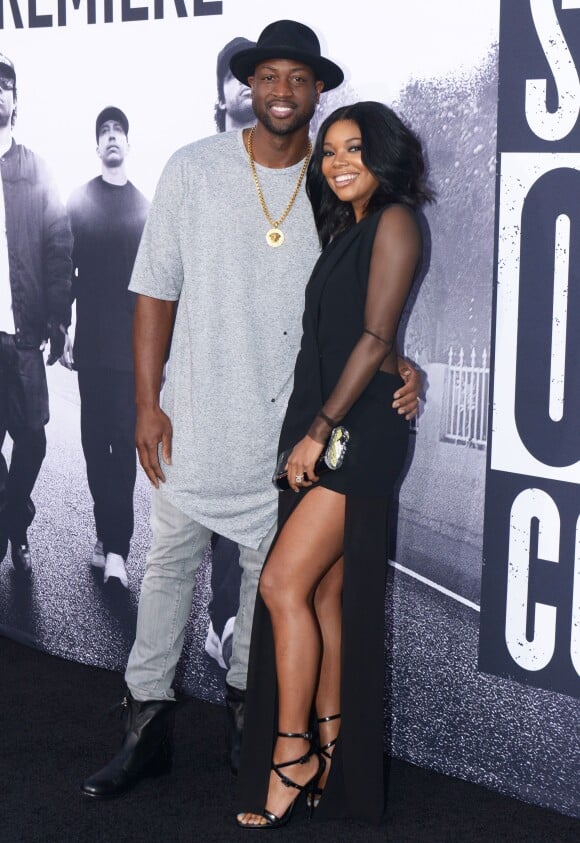 Gabrielle Union et son mari, le basketteur Dwayne Wade, assistent à l'avant-première du film "Straight Outta Compton" au Microsoft Theater. Los Angeles, le 10 août 2015.