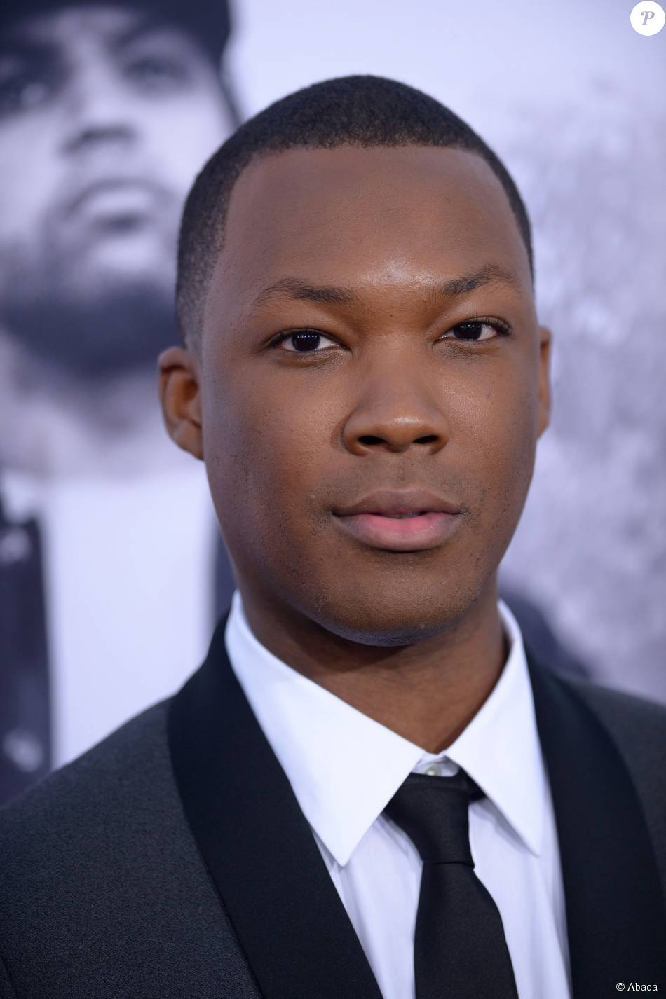 Corey Hawkins (Dr. Dre dans le film) assiste à l'avant première de Straight Outta Compton au