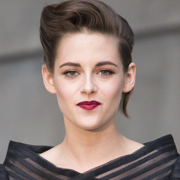 Kristen Stewart - People au Photocall du défilé Chanel Croisière "Paris-Séoul" au Dongdaemun Design Plaza de Séoul le 4 mai 2015