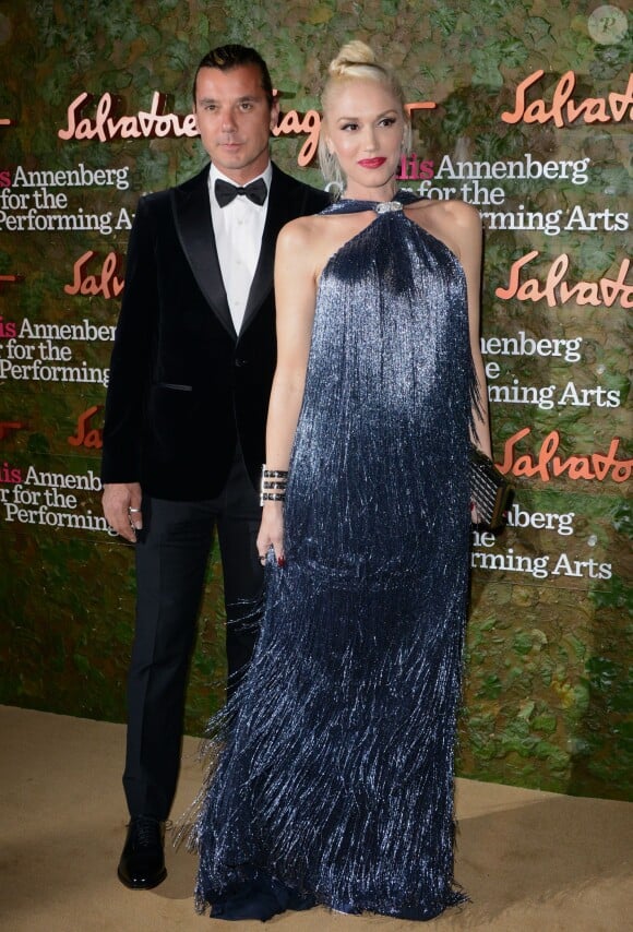 En robe Ferragamo, Gwen arrive accompagné de son mari Gavin, pour la soirée d'inauguration du Centre d'arts Wallis Anenberg, le 17 octobre 2013 à Los Angeles