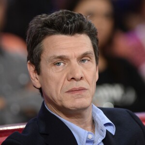 Marc Lavoine, dans Vivement Dimanche, le 8 avril 2015.