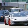 Kylie Jenner et son amie Pia Mia en Ferrari customisé sur le Santa Monica Blvd. Los Angeles, le 23 août 2015.