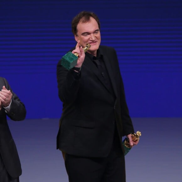 Quentin Tarantino et sa chérie Courtney Hoffman le 12 juin 2015 à Rome.