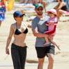 Max Greenfield avec sa femme Tess Sanchez et sa fille Lilly en vacances a Maui a Hawaii, le 30 mai 2013 