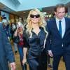 L'actrice Pamela Anderson visite le Centre Commercial "Donau Zentrum" à Vienne le 18 juin 2015  