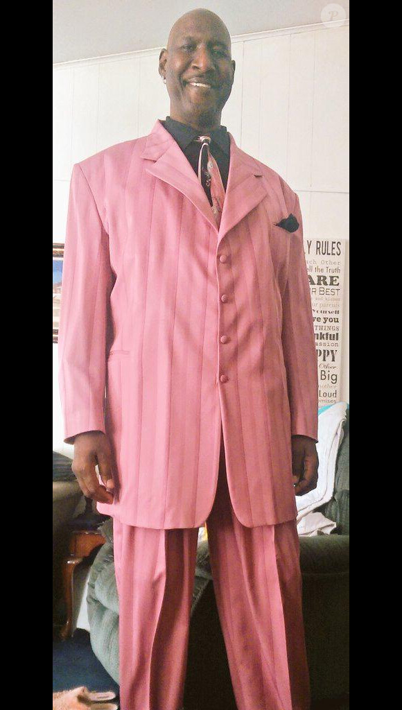 Darryl Dawkins, aka Chocolate Thunder dans la légende de la NBA, est mort le 27 août 2015 à 58 ans. Photo de son compte Twitter.