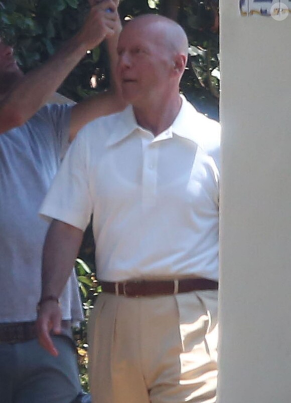 Exclusif - Bruce Willis - Tournage du nouveau film de Woody Allen à Los Angeles, le 17 août 2015.