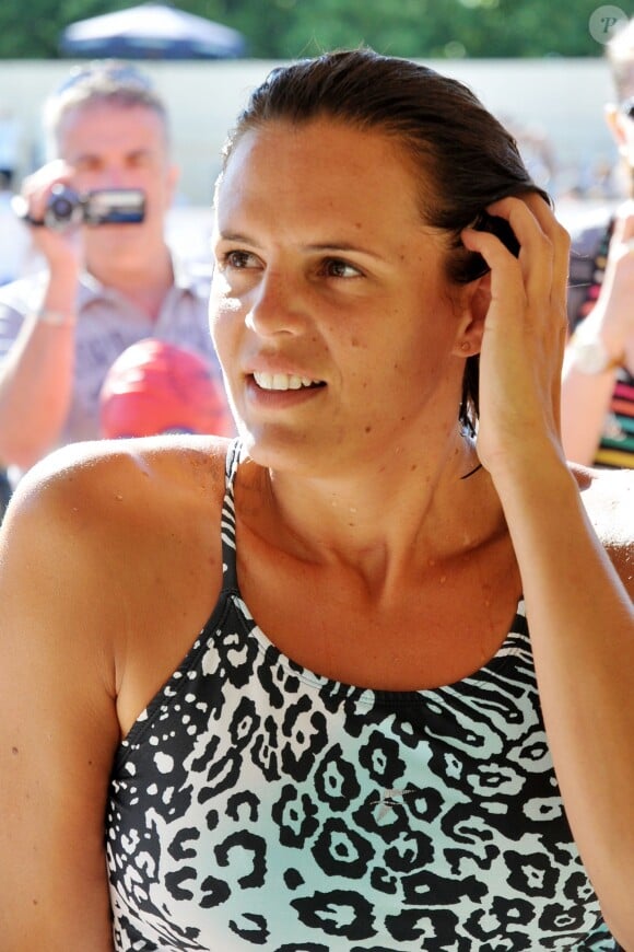 Exclusif - Laure Manaudou replonge pour le 8e meeting de natation de Carcassonne le 28 juin 2015.