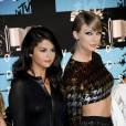  Selena Gomez, Taylor Swift - Soir&eacute;e des MTV Video Music Awards &agrave; Los Angeles le 30 aout 2015. 