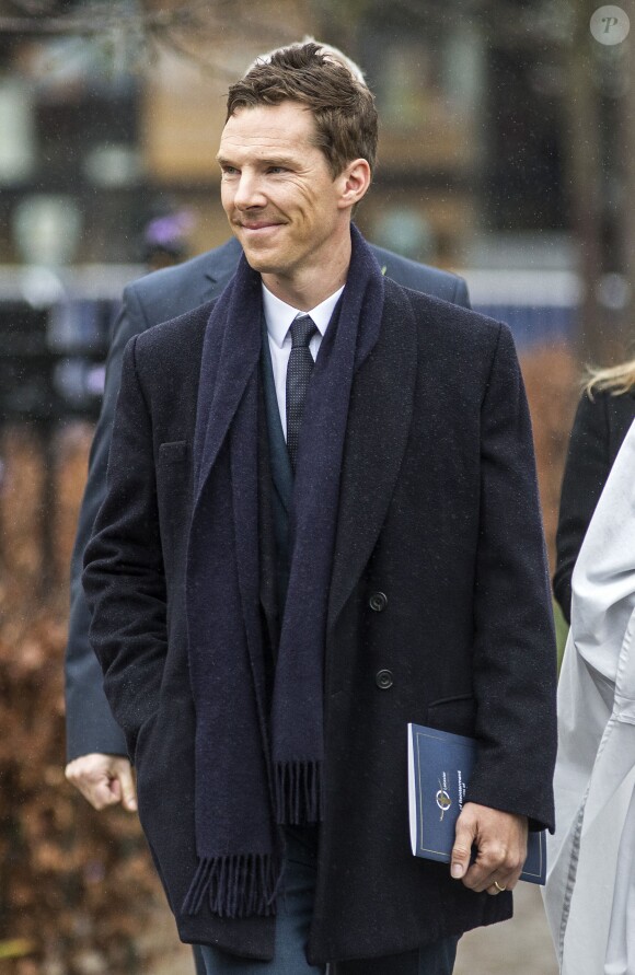 Benedict Cumberbatch est venu lire des poêmes lors de la cérémonie pour l'installation du roi Richard III en la cathédrale de Leceister, le 26 mars 2015. 
