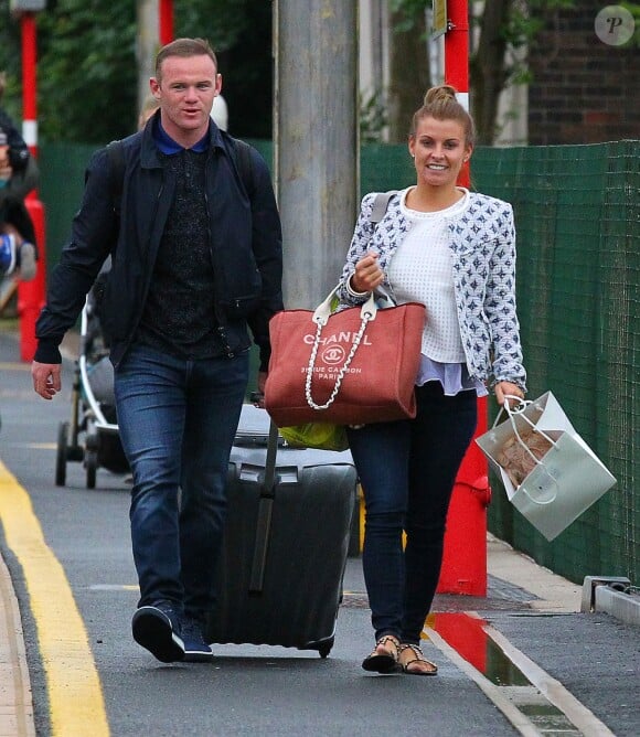 Wayne Rooney et sa femme Coleen à Macclesfield le 17 juin 2015