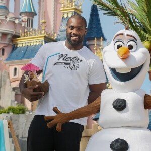 Teddy Riner à Disneyland Paris à Marne-la-Vallée le 30 mai 2015