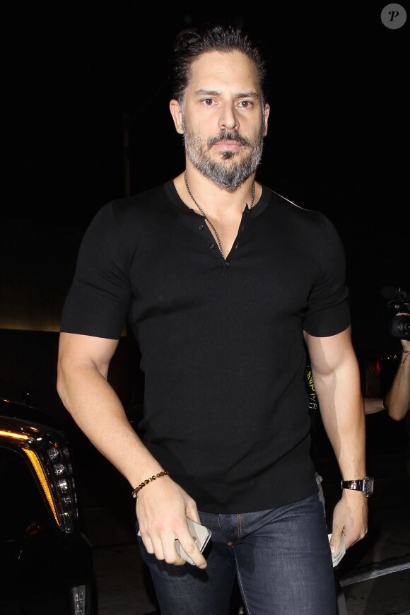 Sofia Vergara et son fiancé Joe Manganiello vont dîner au restaurant Craig's à West Hollywood avec des membres de leurs famille, le 1er septembre 2015.