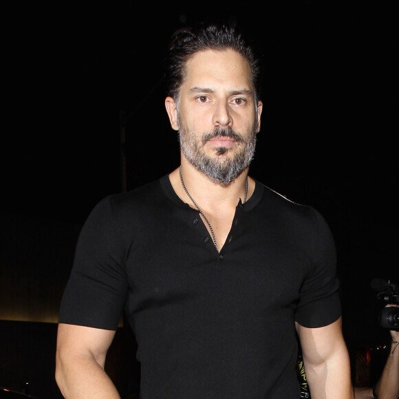 Sofia Vergara et son fiancé Joe Manganiello vont dîner au restaurant Craig's à West Hollywood avec des membres de leurs famille, le 1er septembre 2015.